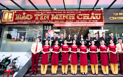 Trước khi bị công an kiểm tra tại loạt cửa hàng, Bảo Tín Minh Châu từng gây sốc về điều kiện tuyển dụng