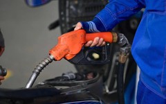 Giảm hàng loạt loại thuế xăng dầu về 0 đồng tới ngày 15/4