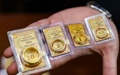 Giá vàng SJC, giá vàng nhẫn trơn sáng 7/3 tăng mạnh
