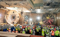 Thiết kế riêng cho tuyến metro hơn 34.000 tỷ đồng, 'quái vật' 850 tấn từ Đức chính thức đào thông 4km hầm dưới lòng Hà Nội