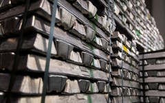 Không phải đất hiếm, đây mới là mặt hàng lên 'cơn sốt' trên toàn thế giới: giá tăng không ngừng, tồn kho chỉ đủ dùng 9 ngày