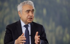 Giám đốc tổ chức nắm giữ 1,8 tỷ thùng dầu đưa đề xuất táo bạo: Vừa gỡ rối cho eo biển Hormuz, vừa vẽ lại bản đồ dòng chảy dầu khí toàn cầu