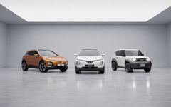 'Đất vàng' của xe Nhật, Hàn giờ thành 'sân sau' doanh số cho hãng xe của ông Phạm Nhật Vượng