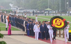 Lãnh đạo Đảng, Nhà nước và các ĐBQH khóa XVI vào Lăng viếng Chủ tịch Hồ Chí Minh
