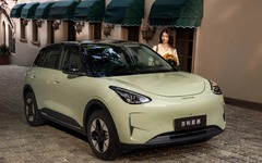 Vừa ra mắt tại Việt Nam, xe điện giá mềm của Geely đã có bản nâng cấp ở quê nhà, tầm hoạt động nâng lên 460 km