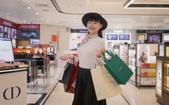 Hàng hiệu, quà tặng giới hạn, ưu đãi thanh toán: Mua gì ở miễn thuế Tân Sơn Nhất hè 2026?