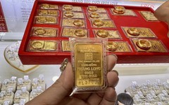 Giá vàng hôm nay 27/5: Tiếp tục thủng đáy, người mua mất gần 3 triệu đồng chỉ sau một tuần