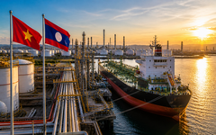 Việt Nam, Lào đón tin cực vui: có thể nằm trong nhóm đầu tiên nhận 'viện binh' xăng dầu từ Trung Quốc