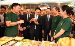 Nữ Giám đốc người Việt bỏ Google, mở tiệm bánh mì tại Singapore: thương hiệu đầu tiên và duy nhất được khách sạn 4 sao "chọn mặt gửi vàng"