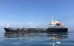 Né eo biển Hormuz, láng giềng Việt Nam gấp rút tìm 'cứu tinh' dầu thô ở châu Phi