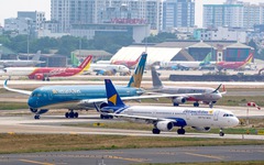 Hàng không Việt "đua" nhận máy bay mới giữa cao điểm hè