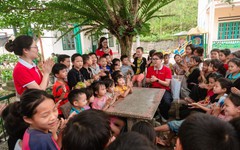 Từ những điều giản dị, vun đắp mùa hè yêu thương