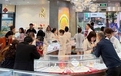 Muốn bán lại vàng PNJ, khách chỉ được giao dịch tại cửa hàng chỉ định và trong 2 giờ mỗi ngày