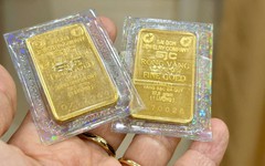 Giá vàng miếng, vàng nhẫn sáng 13/8: Quay đầu tăng