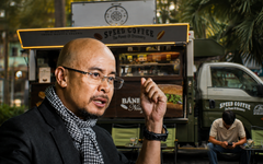 Những kiosk bán cà phê vỉa hè của ông Đặng Lê Nguyên Vũ vừa xuất hiện, 'lá bài ẩn' nào phía sau chiến lược mới từ Trung Nguyên Legend?