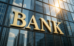 Loại trừ ảnh hưởng của chi phí dự phòng, Vietcombank chỉ đứng thứ tư về lợi nhuận thuần, Vietinbank, VPBank và Agribank mới là ba ngân hàng dẫn đầu