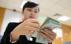 Một ngân hàng tăng 40% thu nhập cho nhân viên