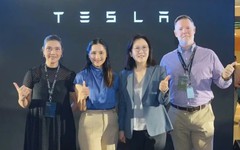 3 lãnh đạo đứng sau Tesla Motors Việt Nam: Người từng có 19 năm tại Apple, người nhiều lần xuất hiện khi Tesla mở thị trường mới