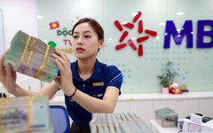 Lãi suất ngân hàng 17/9 tại MB, Techcombank, VPBank, Sacombank, HDBank, Agribank, Vietcombank, BIDV, VietinBank,...
