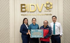 Bị lừa đảo mất tiền trong tài khoản ngân hàng, một người tại TP Hồ Chí Minh được bồi thường 20 triệu đồng