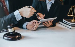 Đi gửi tiết kiệm nhưng lại mua bảo hiểm nhân thọ, khách đóng hơn 150 triệu đồng rồi đòi hủy hợp đồng: "Tại sao tôi không được lãi suất 16%/năm như khi tư vấn?"