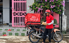 Những chuyến hàng nối nhịp yêu thương