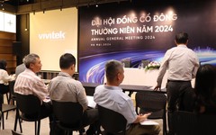 Chứng khoán APEC (APS) tổ chức ĐHĐCĐ năm 2024 bất thành, vắng mặt cổ đông lớn Nguyễn Đỗ Lăng