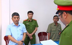 Bắt hai lãnh đạo Ban quản lý Khu kinh tế Dung Quất về tội nhận hối lộ