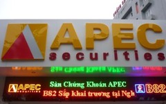 Doanh thu giảm sâu, Chứng khoán Apec lỗ quý thứ hai liên tiếp