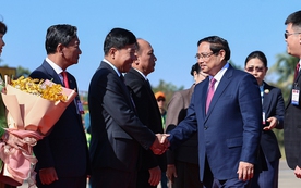 Thủ tướng Phạm Minh Chính tới Thủ đô Vientiane, bắt đầu chuyến công tác tại Lào