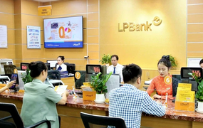 LPBank và Bac A Bank tăng lãi suất tiết kiệm ngày 4/10