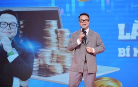 Mr Hunter Lê Khắc Ngọ bị dẫn độ về Việt Nam