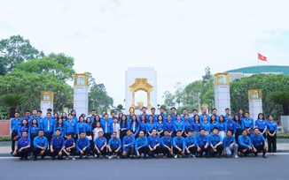 Tuổi trẻ sinh hoạt chính trị kỷ niệm ngày sinh Chủ tịch Hồ Chí Minh