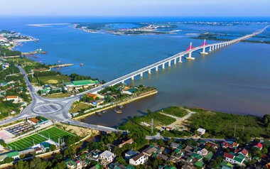 Tập đoàn Trung Quốc hơn 360.000 nhân viên, đã nghiên cứu thị trường Việt Nam gần một thập kỷ muốn góp phần đưa một tỉnh miền Trung phát triển