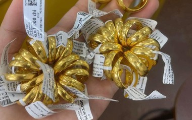 Có nên chốt lời gần 100 chỉ vàng để mua đất hay đợi vàng lên 180 triệu đồng?