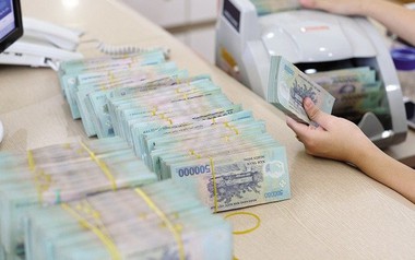 Loạt ngân hàng tăng lãi suất tiết kiệm: Nhà băng nào đang trả từ 8%/năm trở lên?