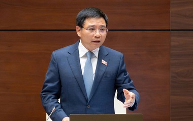 Bộ trưởng Bộ Tài chính khẳng định chính sách thuế với hộ kinh doanh hiện nay có lợi hơn trước: Trước đây doanh thu 100 triệu đồng/năm đã phải nộp thuế, nay nâng lên 200 triệu đồng