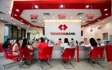 Techcombank tăng lãi suất tiết kiệm lên kịch trần