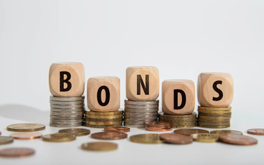 Thị trường trái phiếu nhộn nhịp dịp cuối năm, có doanh nghiệp bất động sản huy động với lãi suất tới 13,5%