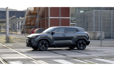 Toyota đang chứng minh cho thế giới thấy không phải là không có khả năng làm xe điện