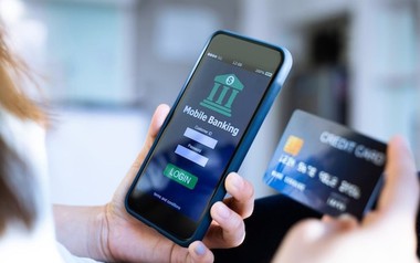 Một ngân hàng vừa thông báo: Dừng toàn bộ giao dịch rút, chuyển tiền đối với các tài khoản sau