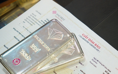 Giá bạc đi ngang sáng 9/12