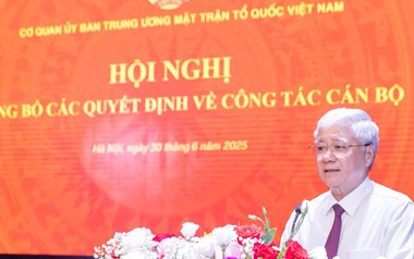 Công bố Quyết định thành lập 19 Ban, đơn vị Cơ quan UBTƯ MTTQ Việt Nam