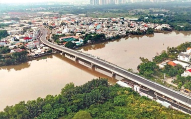 Cây cầu nối quận 7 với Nhà Bè ngưng 6 năm nay, chuẩn bị làm mới vào tháng 7