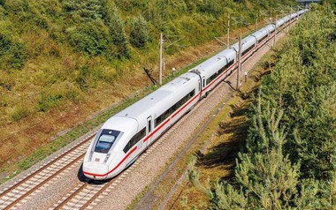 Siêu dự án đường sắt cao tốc Bắc – Nam 67 tỷ USD bất ngờ đổi chủ đầu tư, 15 tỉnh thành và EVN nhận thông báo quan trọng