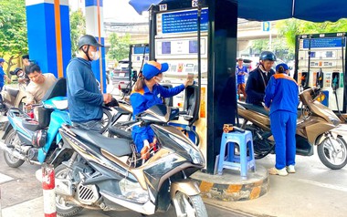Dự báo giá xăng tăng trở lại vào chiều 29/1