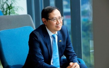 Tổng giám đốc ACB Từ Tiến Phát: Hôm nay ngân hàng sẽ giảm luôn lãi suất cho vay 1,5-2%/năm