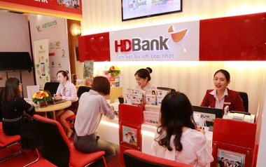 Ngày 21/10, gửi 100 triệu đồng tại VPBank, Techcombank, HDBank, MB, SHB và Sacombank nhận bao nhiêu tiền lãi sau 12 tháng?