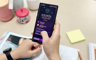 Từ 1/11, những trường hợp sau có thể bị ngân hàng ngừng giao dịch nạp/chuyển tiền trên 10 triệu đồng