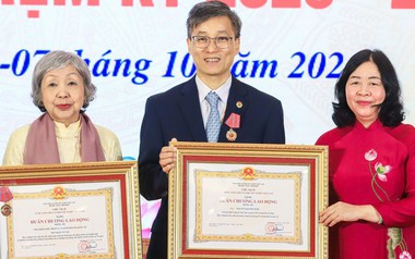 Hội Luật gia Việt Nam đón nhận nhiều Huân chương cao quý tại Đại hội đại biểu toàn quốc lần thứ XV